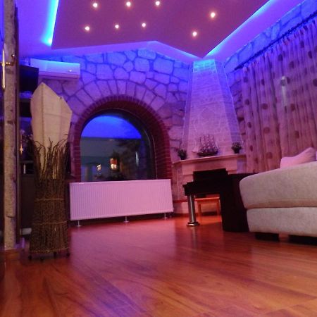 Villa George Афітос Екстер'єр фото